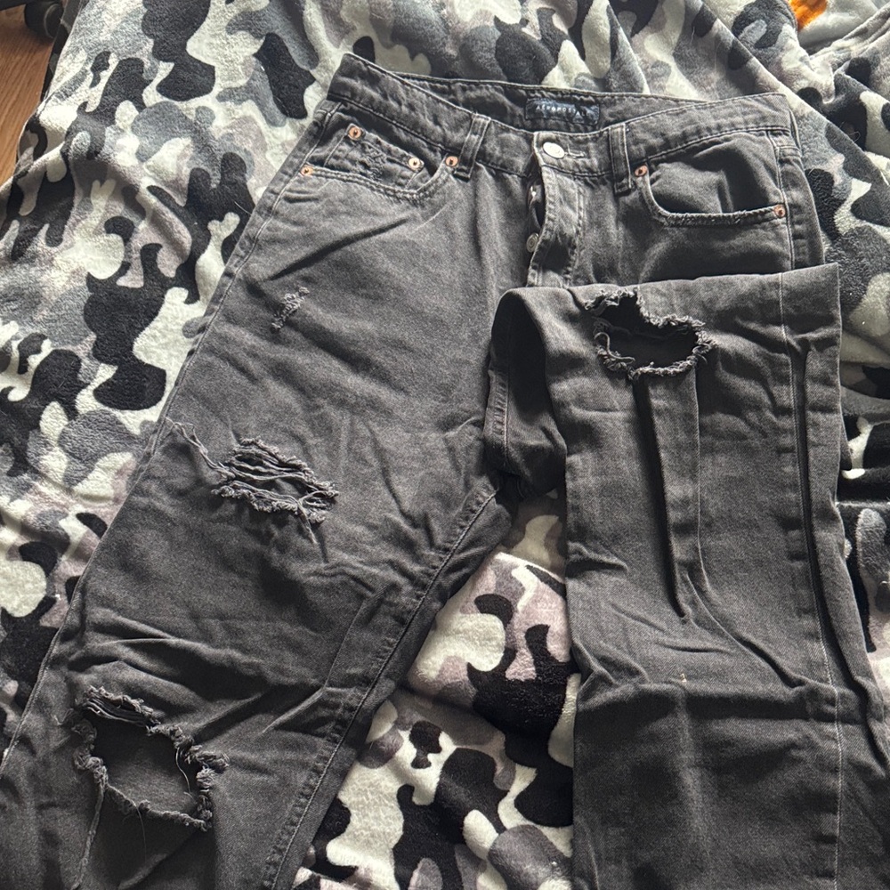 Distressed Black Women’s pant
